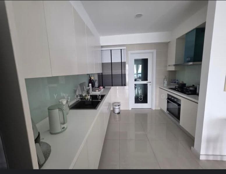 Kondominium untuk Dijual di Iskandar Residences - Jane Ngoi - Kitchen - PropertyGuru.com.my