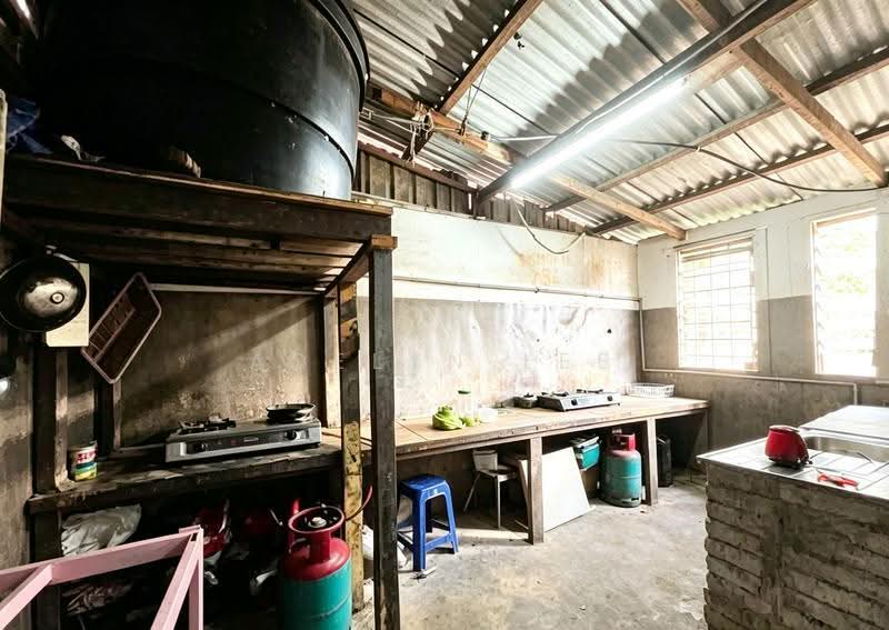 Tanah Kediaman untuk Dijual di Kampung Pandan Dalam (Ampang) - Adelyn Lee - Kitchen - PropertyGuru.com.my