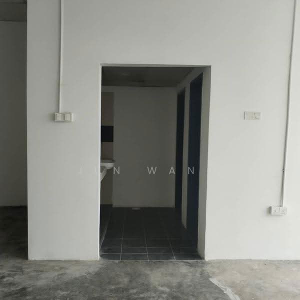 Kedai untuk Dijual di Damansara Aliff (Johor Bahru) - Jun Wang - Bathroom - PropertyGuru.com.my