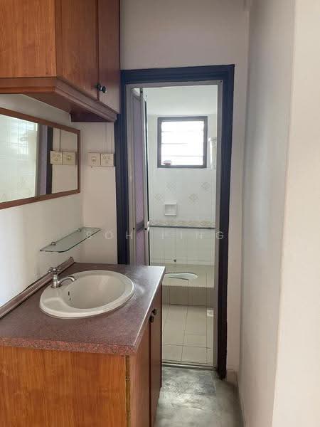 Pangsapuri untuk Dijual di Subang Perdana Goodyear Court 8 - Soh Ping - Bathroom - PropertyGuru.com.my
