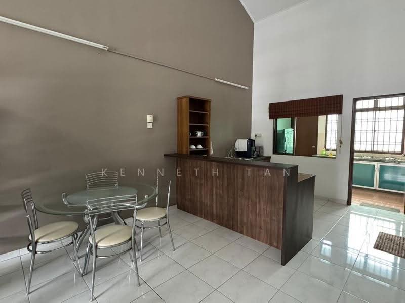 Terraced House for Rent in Taman Puteri Wangsa (Ulu Tiram) - Kenneth Tan - Kitchen - PropertyGuru.com.my