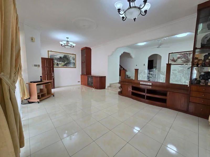 Rumah Berkembar untuk Disewa di Taman Perling (Perling) - Max Loh - Living Room - PropertyGuru.com.my