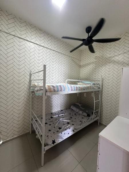 Kediaman Servis untuk Disewa di Gravit8, Klang - Canly Tee - Bedroom - PropertyGuru.com.my