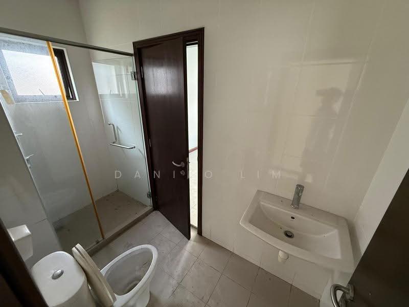 Bungalow House for Sale in Bandar Damai Perdana (Cheras) - Danilo Lim - Bathroom - PropertyGuru.com.my
