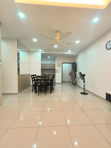 Apartment for Sale at Seri Austin Residence (Pangsapuri Seri Austin) - May Lim - Dining Room - PropertyGuru.com.my
