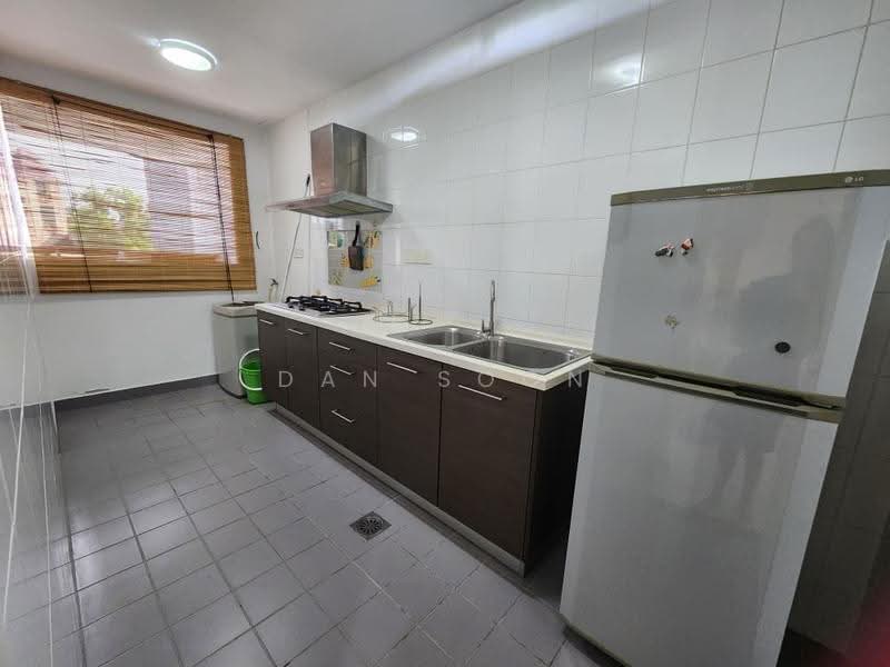 Condominium for Rent at Ujana Executive Apartment - Dan Soon - Kitchen - PropertyGuru.com.my