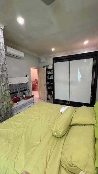 2-storey Terraced House for Sale in Taman Seri Orkid (Skudai) - David Ong - Bedroom - PropertyGuru.com.my