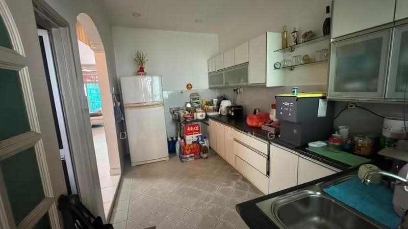 2-storey Terraced House for Sale in Taman Seri Orkid (Skudai) - David Ong - Kitchen - PropertyGuru.com.my