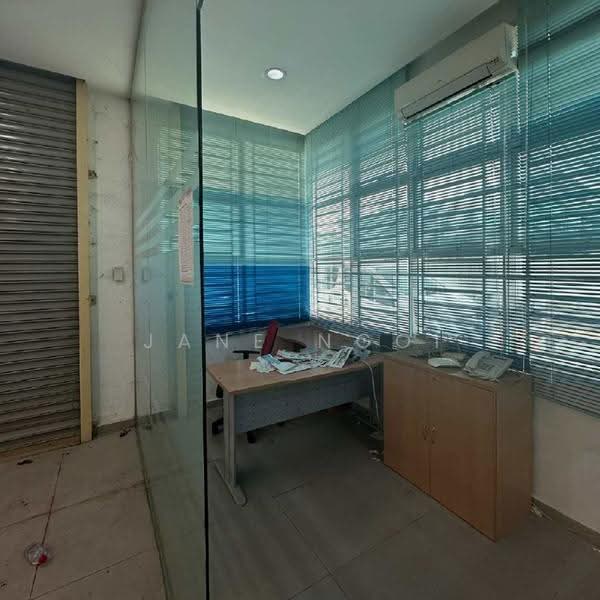 Cluster Factory for Sale in Taman Kempas Utama (Tebrau) - Jane Ngoi - Interior - PropertyGuru.com.my