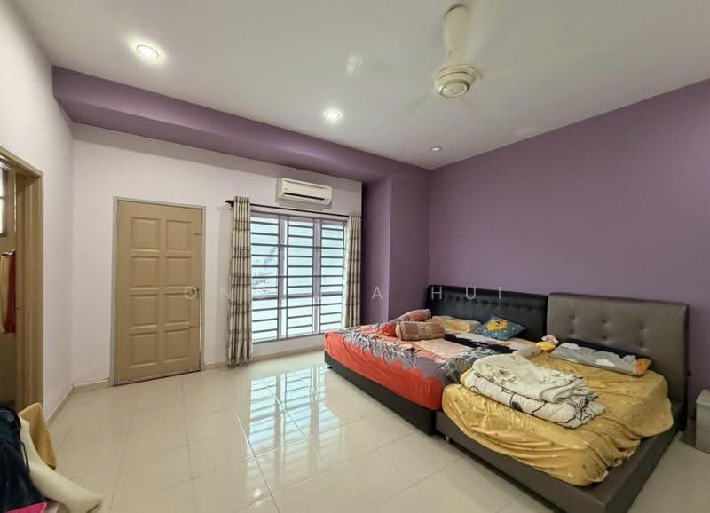 Rumah Teres 2-Tingkat untuk Dijual di Taman Sri Pulai (Sikamat) - Ong Jia Hui - PropertyGuru.com.my