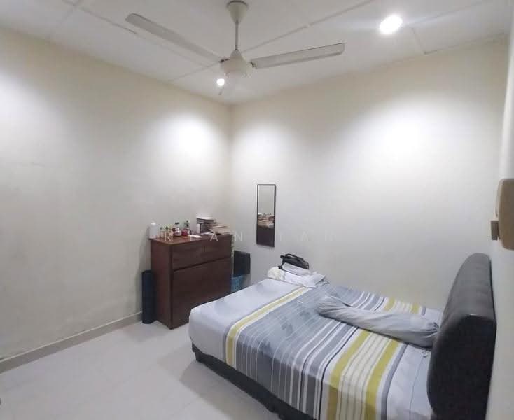1-storey Terraced House for Sale in SS5 (Petaling Jaya) - Ryan Tan - Bedroom - PropertyGuru.com.my