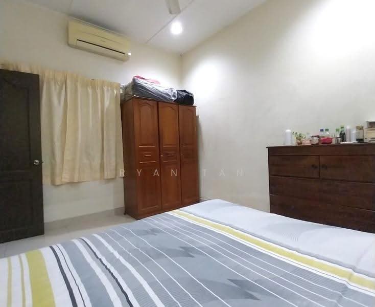 1-storey Terraced House for Sale in SS5 (Petaling Jaya) - Ryan Tan - Bedroom - PropertyGuru.com.my