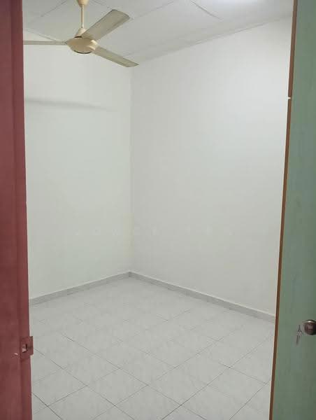 Rumah Teres 1-Tingkat untuk Disewa di Bandar Selesa Jaya (Skudai) - Joyce Tan - Bedroom - PropertyGuru.com.my