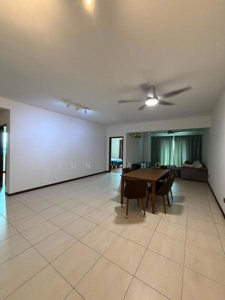 Pangsapuri untuk Disewa di Molek Pine 2 - Jun Wang - PropertyGuru.com.my