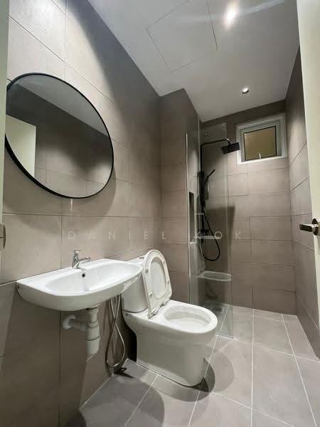 Kondominium untuk Disewa di d'Brightton - Daniel Kok - Bathroom - PropertyGuru.com.my