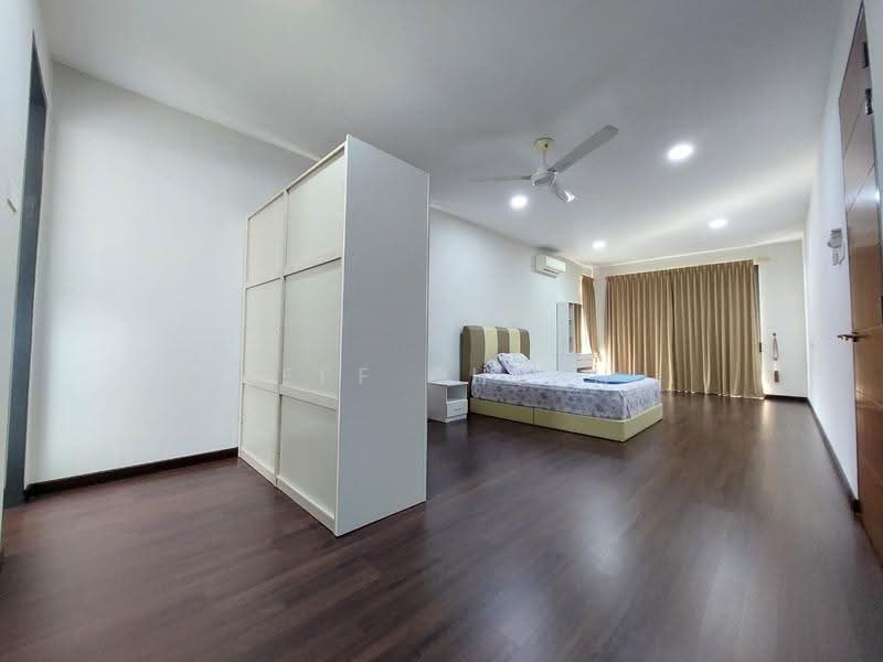 Semi-Detached House for Sale in Saujana Impian (Kajang) - Jeff Cheah - Bedroom - PropertyGuru.com.my