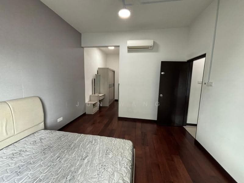 Service Residence for Sale at Molek Regency - Jun Wang - PropertyGuru.com.my