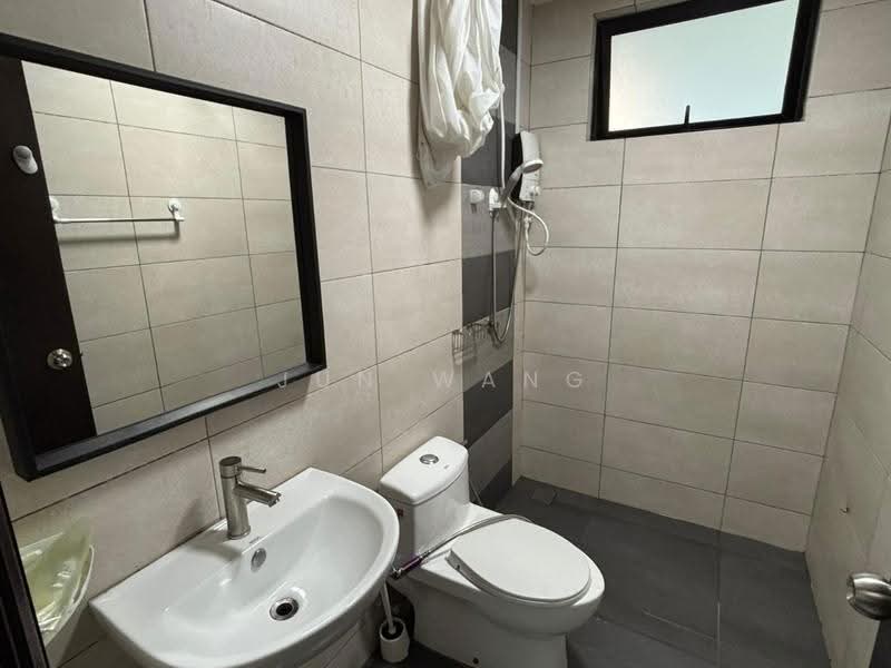 Service Residence for Sale at Molek Regency - Jun Wang - Bathroom - PropertyGuru.com.my