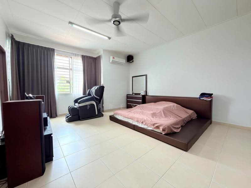 Rumah Teres 2-Tingkat untuk Dijual di Taman Pulai Flora (Skudai) - Jeffrey Lim - Bedroom - PropertyGuru.com.my