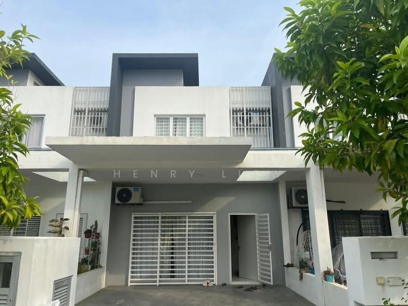 Rumah Teres 2-Tingkat untuk Disewa di Dengkil (Selangor) - Henry Liew - PropertyGuru.com.my