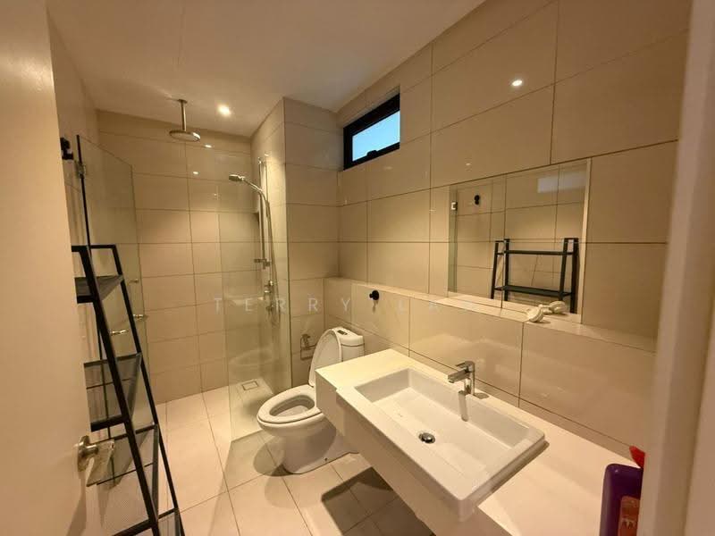 Kondominium untuk Disewa di Secoya Residence - Terry Law - Bathroom - PropertyGuru.com.my