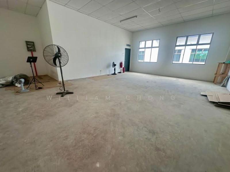 Terrace Factory for Rent in Kawasan Perindustrian Bukit Rambai (Bukit Rambai) - William Chong - Interior - PropertyGuru.com.my