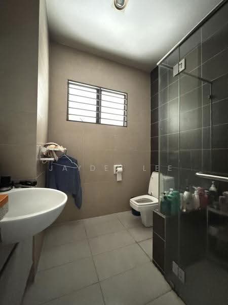 Terraced House for Sale in Bandar Puteri Puchong (Puchong) - Jayden Lee - Bathroom - PropertyGuru.com.my