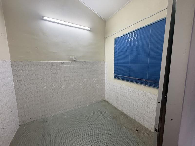 1-storey Terraced House for Sale in Taman Cuepacs (Cheras) - James Savarinathan - Interior - PropertyGuru.com.my