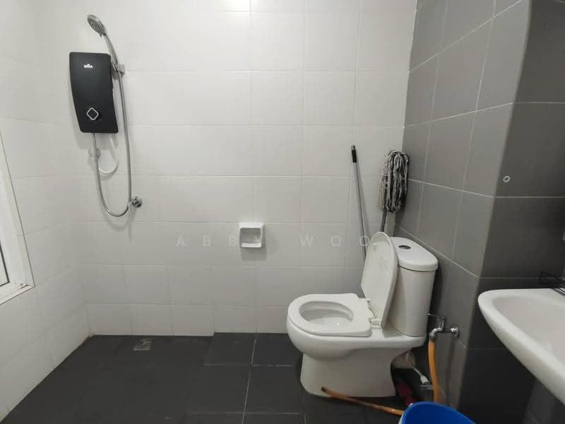 Kondominium untuk Disewa di SummerSkye Residences - Abby Woo - Bathroom - PropertyGuru.com.my