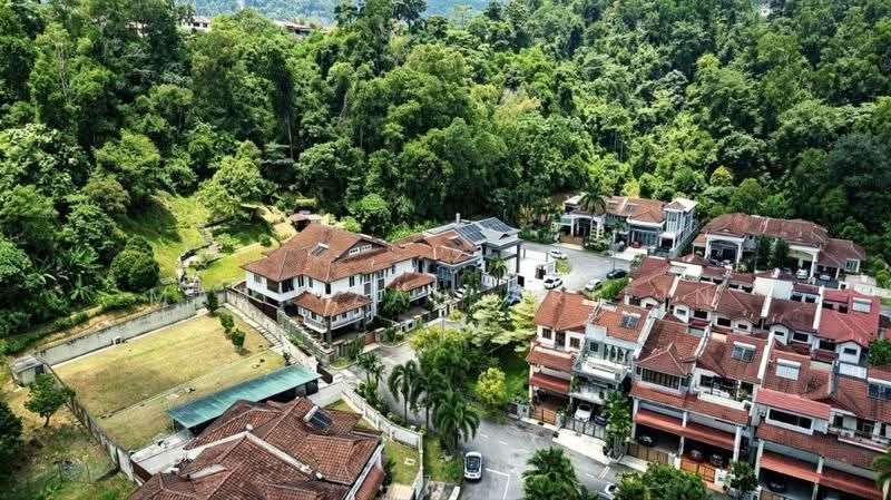 Semi-Detached House for Sale in Ampang Jaya (Ampang) - Masnizah Arifin - Exterior - PropertyGuru.com.my