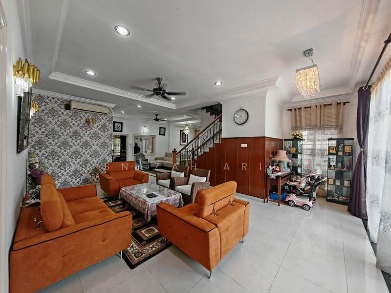 Semi-Detached House for Sale in Ampang Jaya (Ampang) - Masnizah Arifin - Living Room - PropertyGuru.com.my