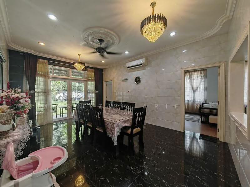 Semi-Detached House for Sale in Ampang Jaya (Ampang) - Masnizah Arifin - Dining Room - PropertyGuru.com.my