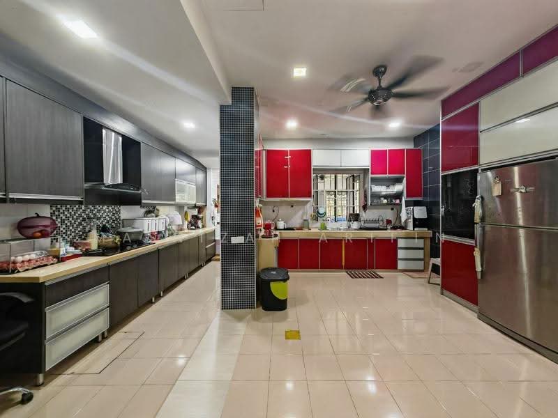 Semi-Detached House for Sale in Ampang Jaya (Ampang) - Masnizah Arifin - Kitchen - PropertyGuru.com.my