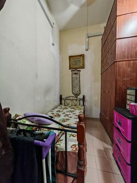 Semi-Detached House for Sale in Ampang Jaya (Ampang) - Masnizah Arifin - Bedroom - PropertyGuru.com.my