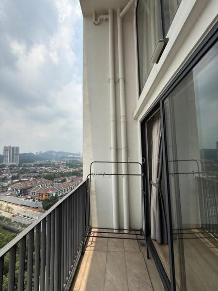 Kediaman Servis untuk Disewa di Emporis - Angel Foo - Balcony - PropertyGuru.com.my