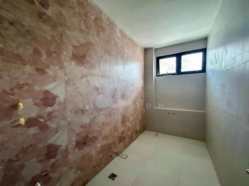Bungalow House for Sale in Minden Heights (Gelugor) - Qyan Goh - Bathroom - PropertyGuru.com.my