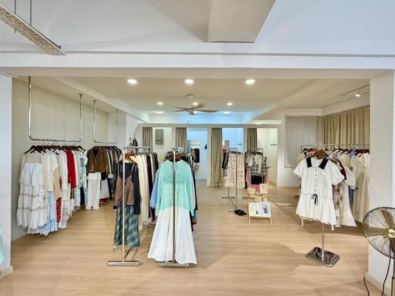 Kedai untuk Disewa di Taman Ungku Tun Aminah (Skudai) - Jiin Chai Lee - Interior - PropertyGuru.com.my