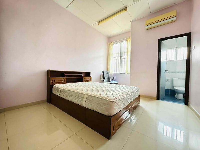 Terraced House for Sale in Bandar Puteri Puchong (Puchong) - Jayden Lee - Bedroom - PropertyGuru.com.my