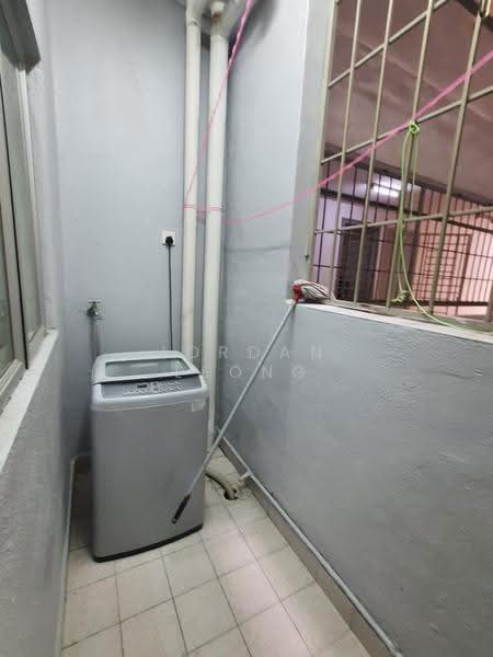 Kediaman Servis untuk Disewa di The Arc - Jordan Leong - Balcony - PropertyGuru.com.my