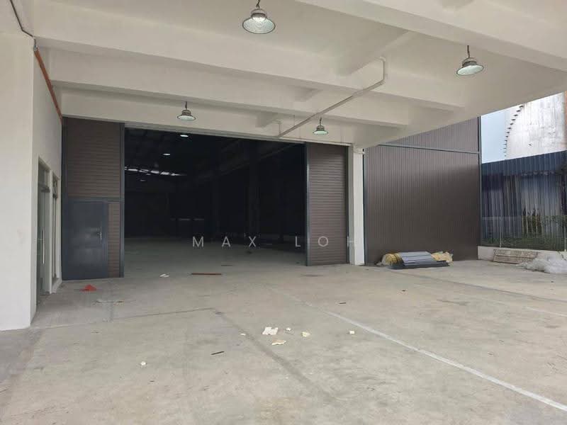 Semi-D Factory for Rent in Taman Perindustrian Desa Plentong (Masai) - Max Loh - Exterior - PropertyGuru.com.my