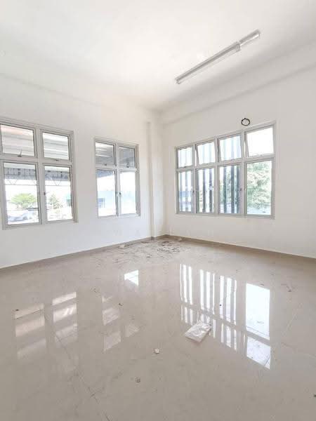 Semi-D Factory for Rent in Taman Perindustrian Desa Plentong (Masai) - Max Loh - Interior - PropertyGuru.com.my