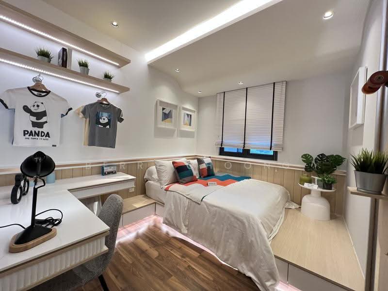 Kediaman Servis untuk Dijual di Maxim D'Parc - Berry Choong - Bedroom - PropertyGuru.com.my