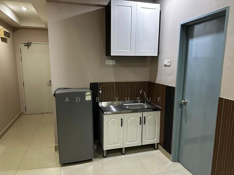 Kediaman Servis untuk Disewa di Menara U2 - Adib Yusuf - Kitchen - PropertyGuru.com.my