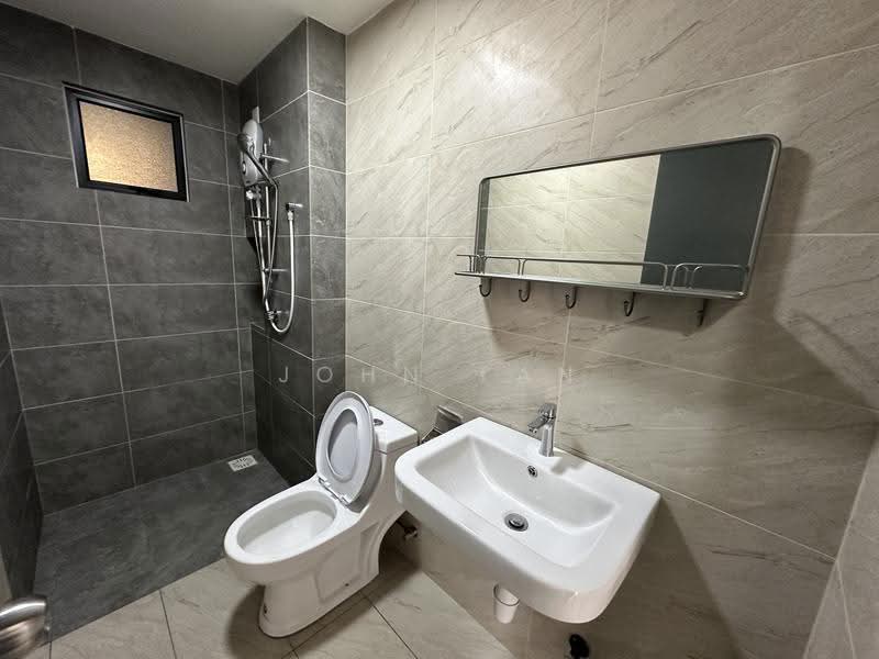 Kondominium untuk Dijual di The Hipster - John Tan - Bathroom - PropertyGuru.com.my