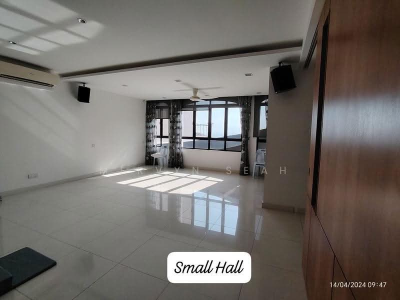 Bungalow House untuk Disewa di Batu Ferringhi (Penang) - Mervyn Seah - Living Room - PropertyGuru.com.my