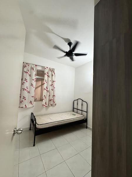 Pangsapuri untuk Disewa di Bayu Andaman - Ricky Ng - Bedroom - PropertyGuru.com.my