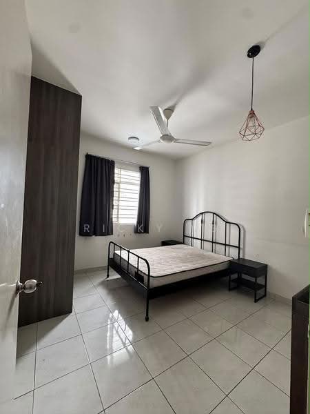 Pangsapuri untuk Disewa di Bayu Andaman - Ricky Ng - Bedroom - PropertyGuru.com.my