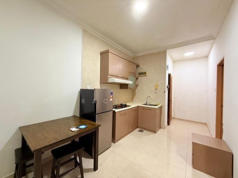 Pangsapuri untuk Disewa di Sri Samudera Apartment (Seaview Residence Suites) - Grace Yan - Kitchen - PropertyGuru.com.my
