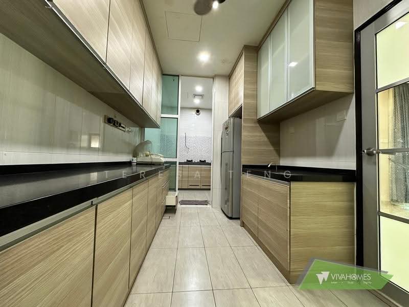 Cluster House for Sale in Bandar Parklands (Klang) - Teresa Teng - Kitchen - PropertyGuru.com.my