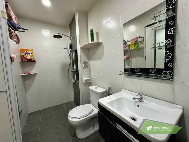 Cluster House for Sale in Bandar Parklands (Klang) - Teresa Teng - Bathroom - PropertyGuru.com.my